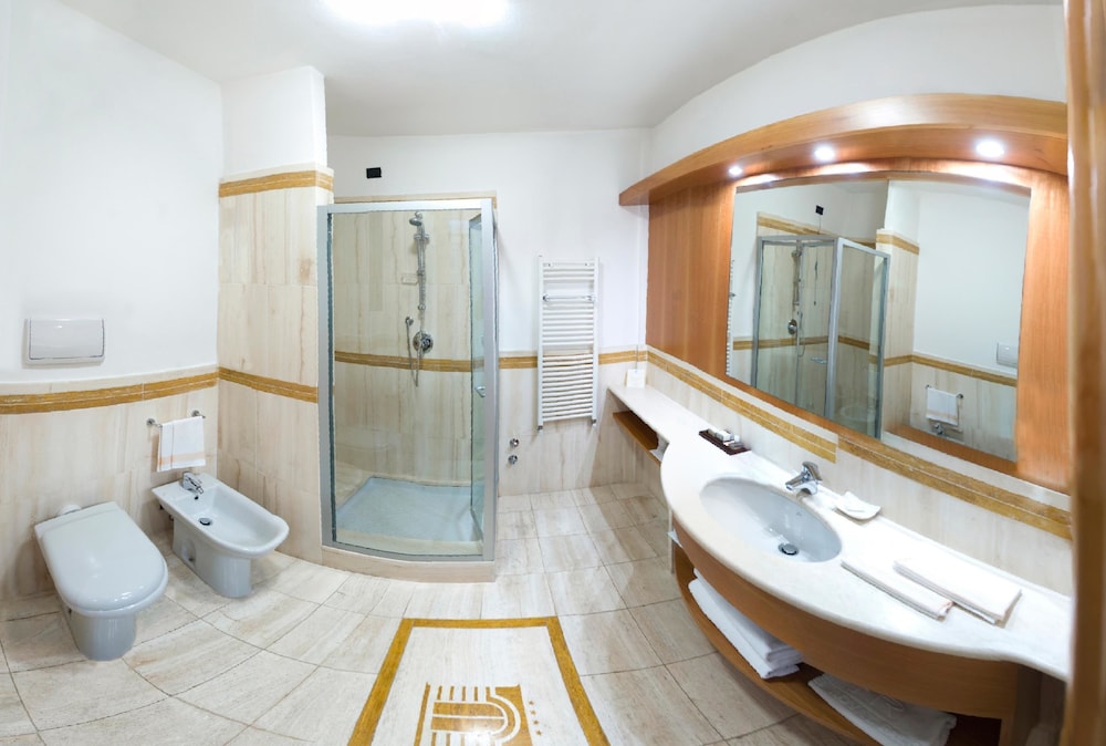 Hotel Royal Falcone 7/34