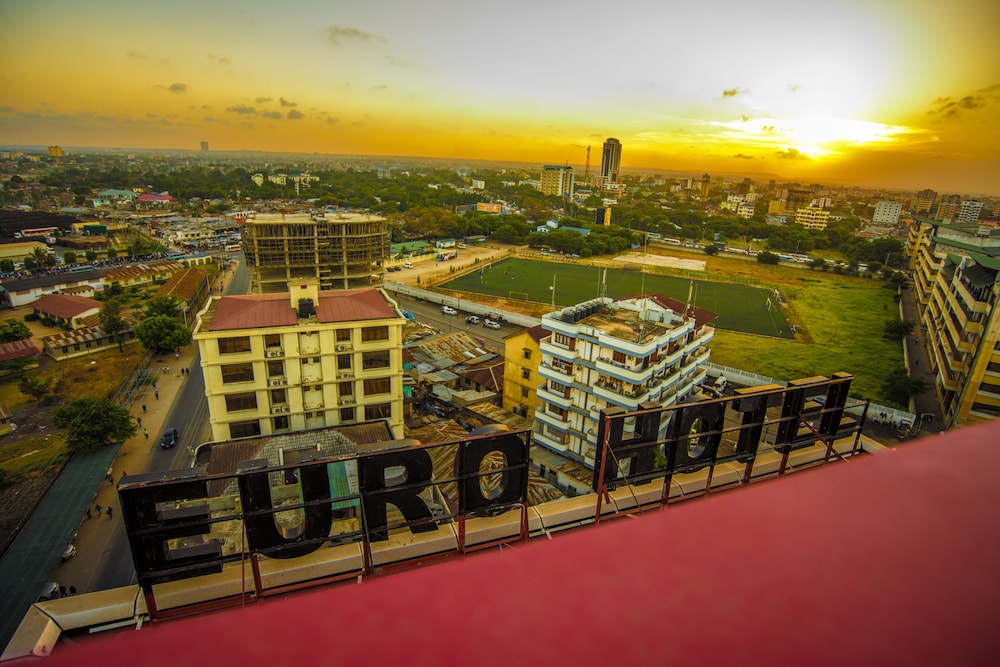 Euro Hotel And Apartments 4/29