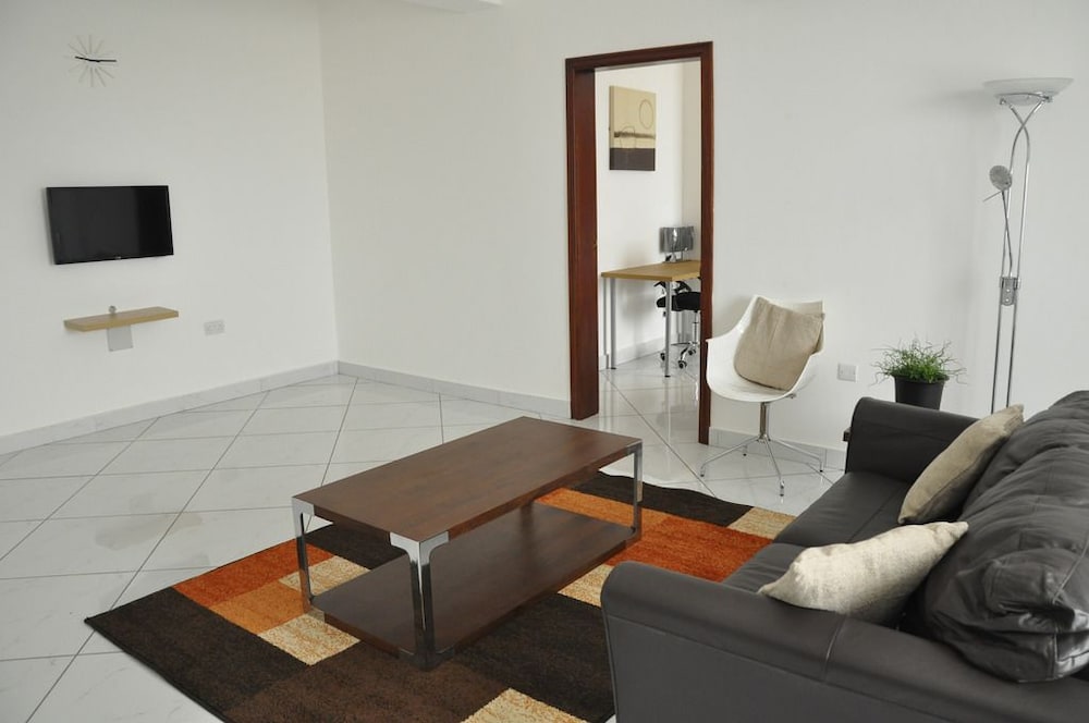 Le Suites Serviced Apartments 16/26