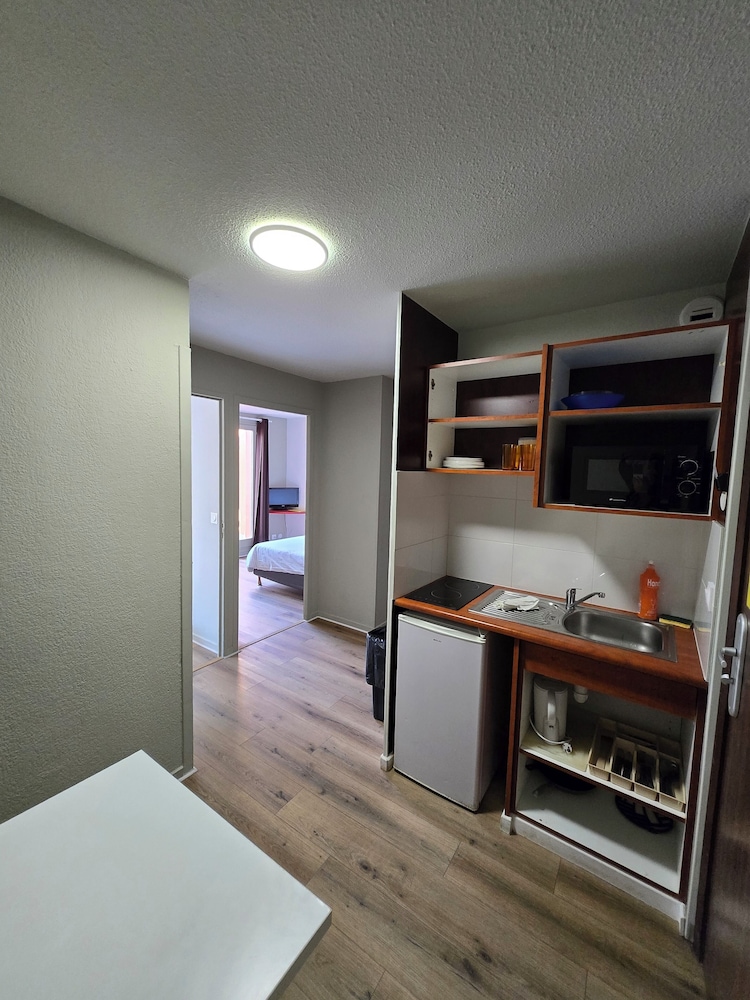 Geneva Residence 14/27