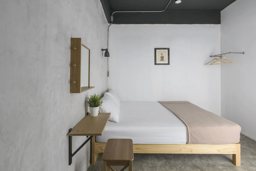 غرفة قياسية بسرير مزدوج، Ora Hostel Bangkok 4/4
