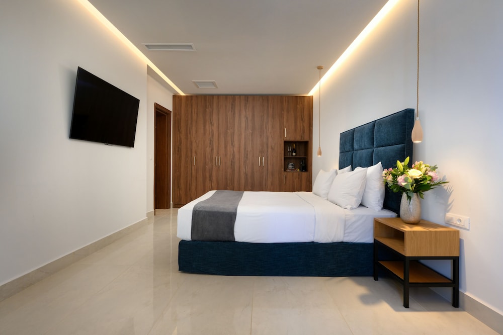 Ray Hotel Corfu 9/50