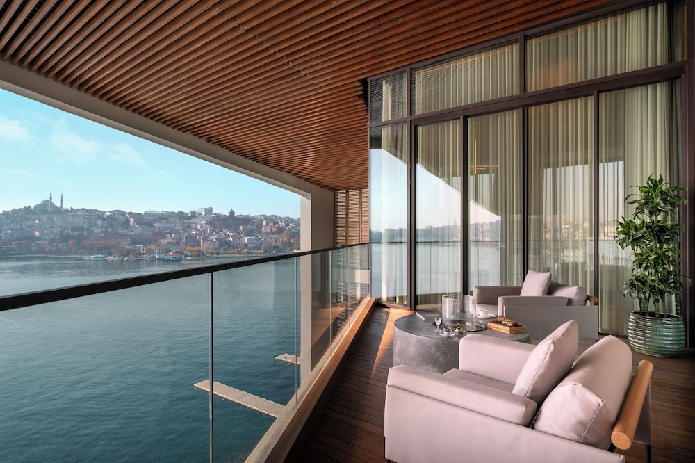 Rixos Tersane Istanbul 42/72