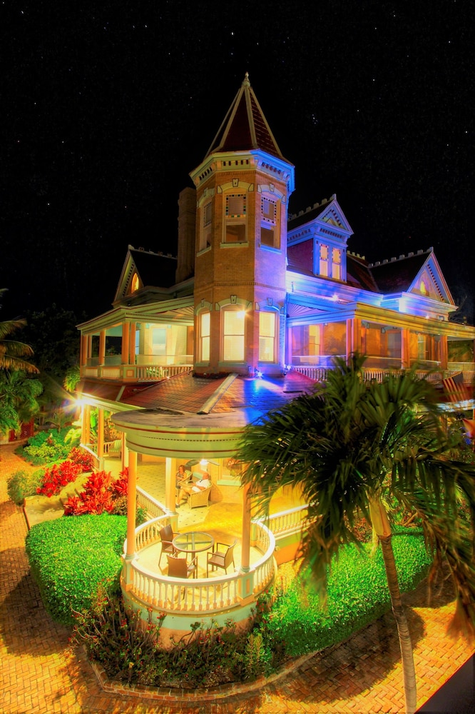 The Mansion On The Sea 6/50