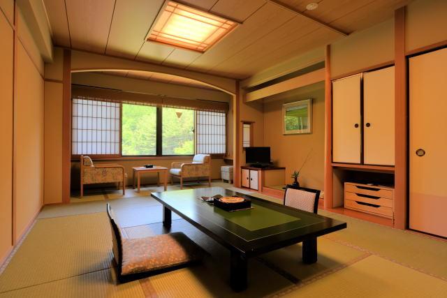 Japanese, New Wing