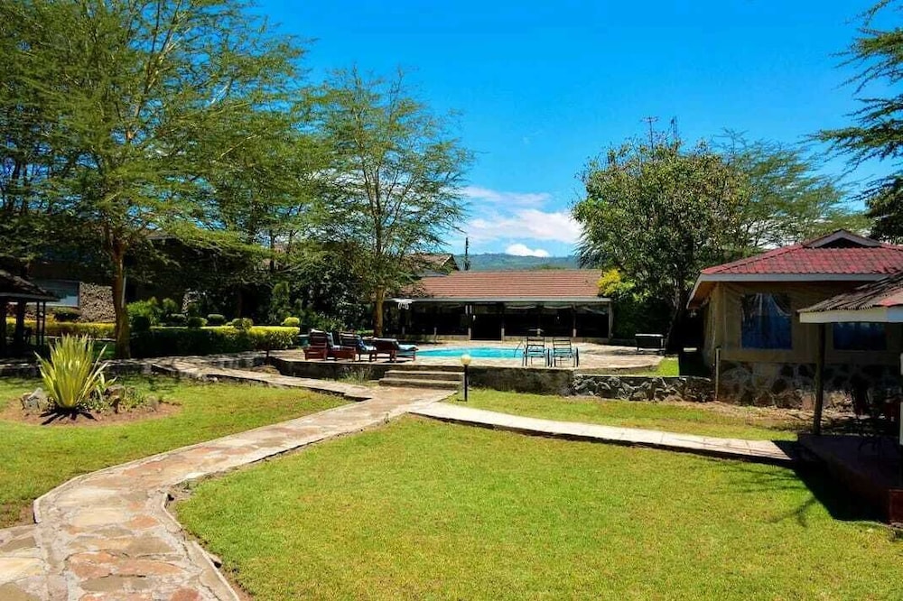 Elementaita Country Lodge 58/67