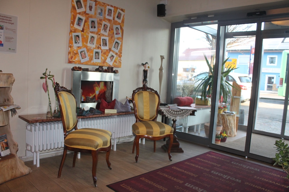 AKZENT Hotel Murrer 40/63