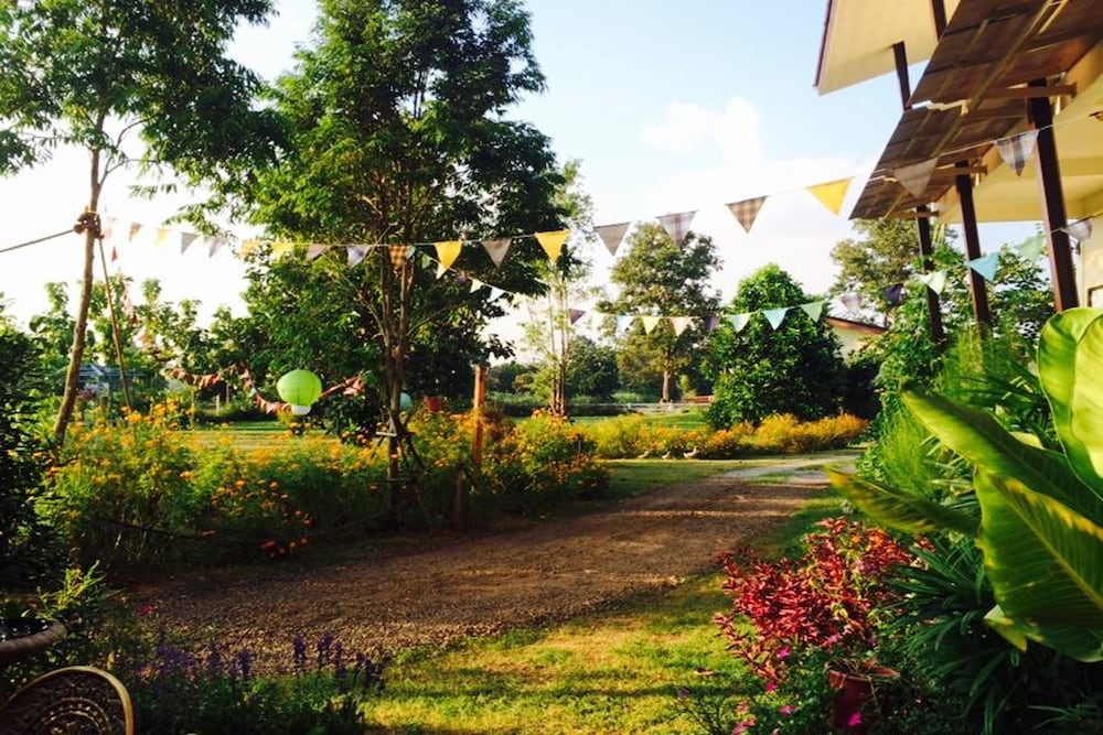 Thorfun Guesthouse In The Garden 34/47