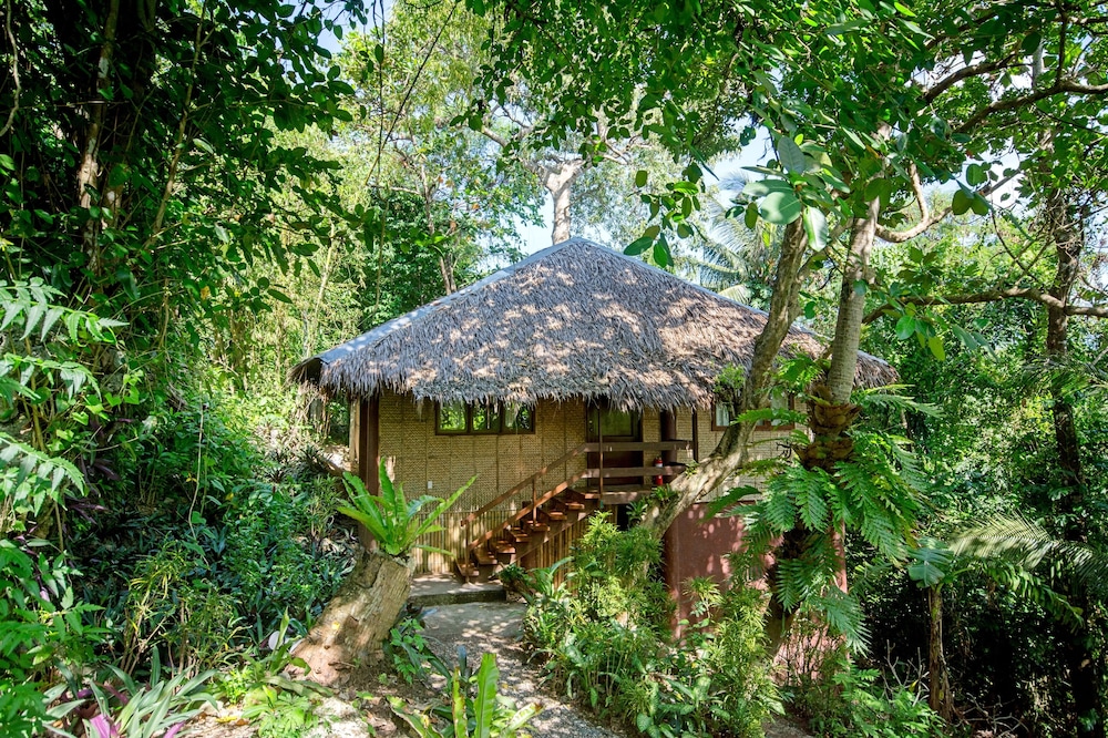 Mandala Spa and Resort Villas 44/50