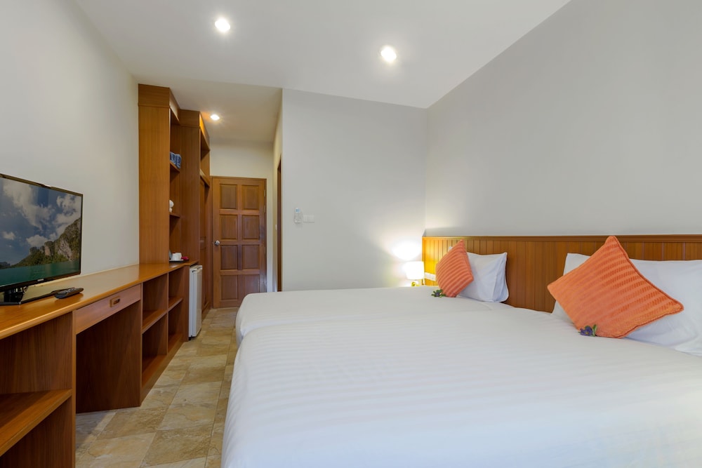 The View Rawada Phuket 17/56