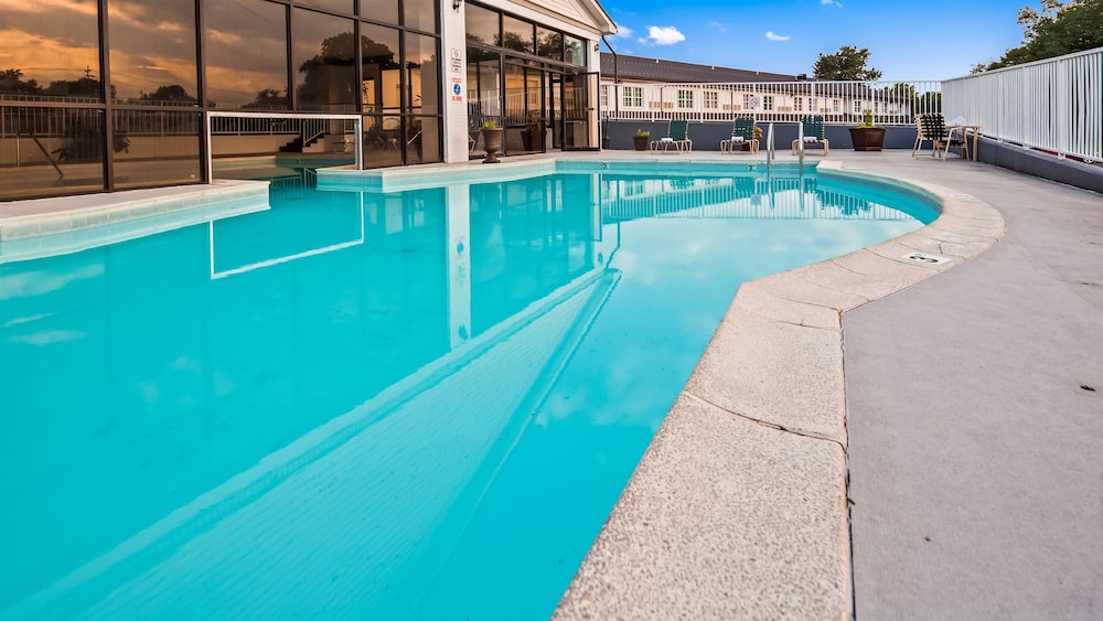 Best Western Parkside Inn 23/47