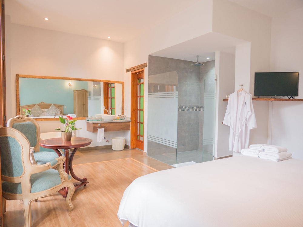 Boutique Hotel Casona D Alameda 46/63