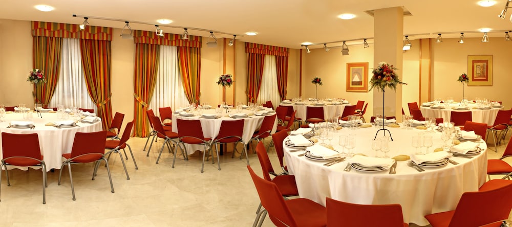 Hotel Sercotel Tres Luces 52/62