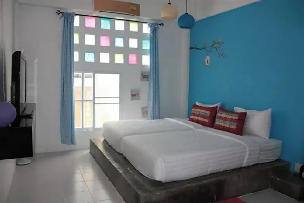 Na-Rak-O Resort 32/70