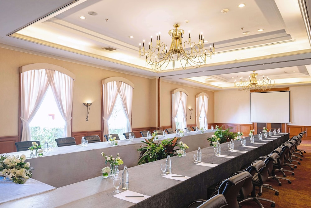Dusit Thani Hua Hin 85/94