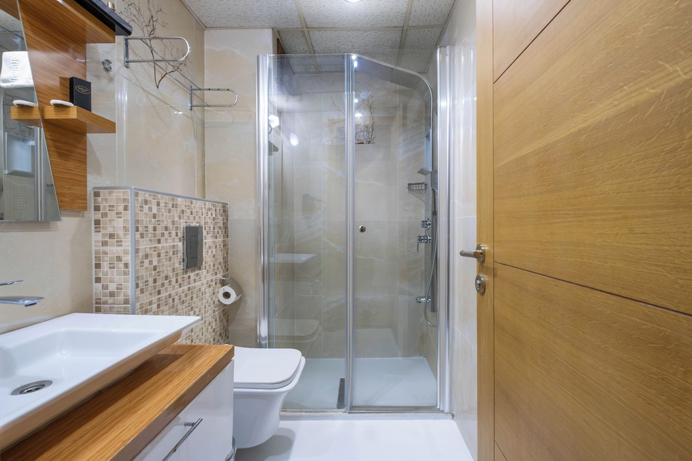 Bulvar Hotel 40/49