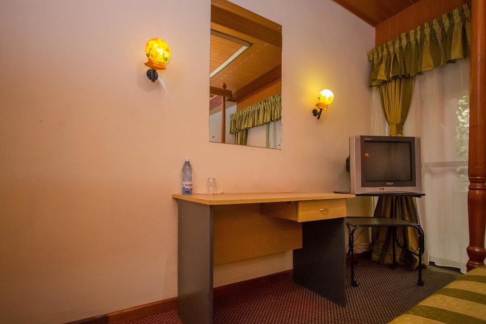 Park Place Hotel 56/80