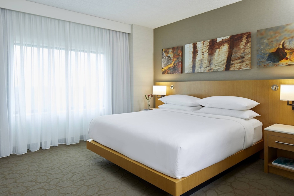 Renaissance Chicago Glenview Suites Hotel 6/72