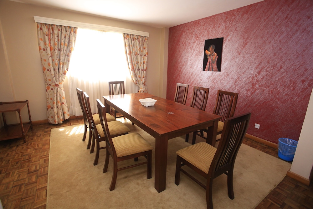 Hillpark Hotel Nairobi 48/51