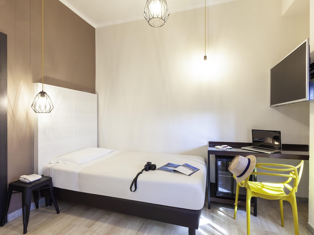 Ibis Styles Trani 10/39