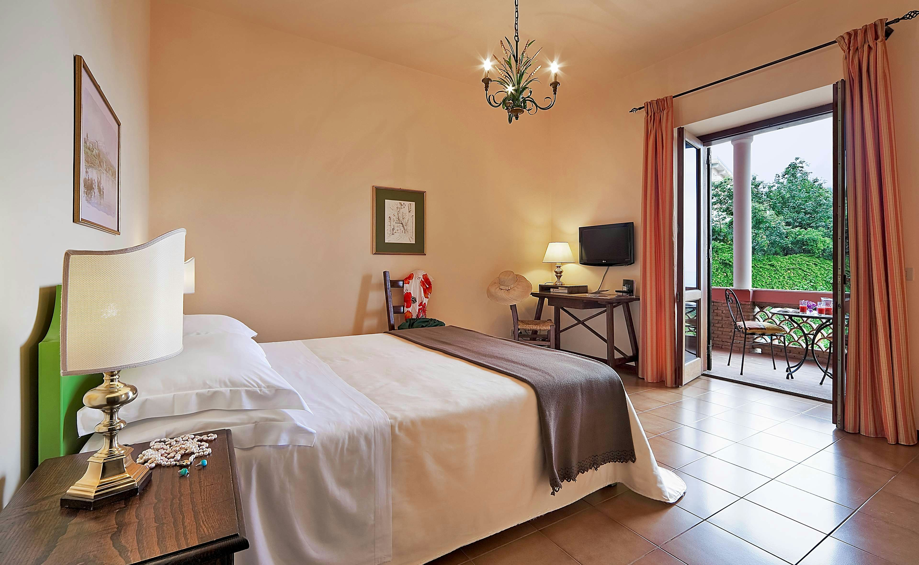Hotel Villa Sirina 4/17
