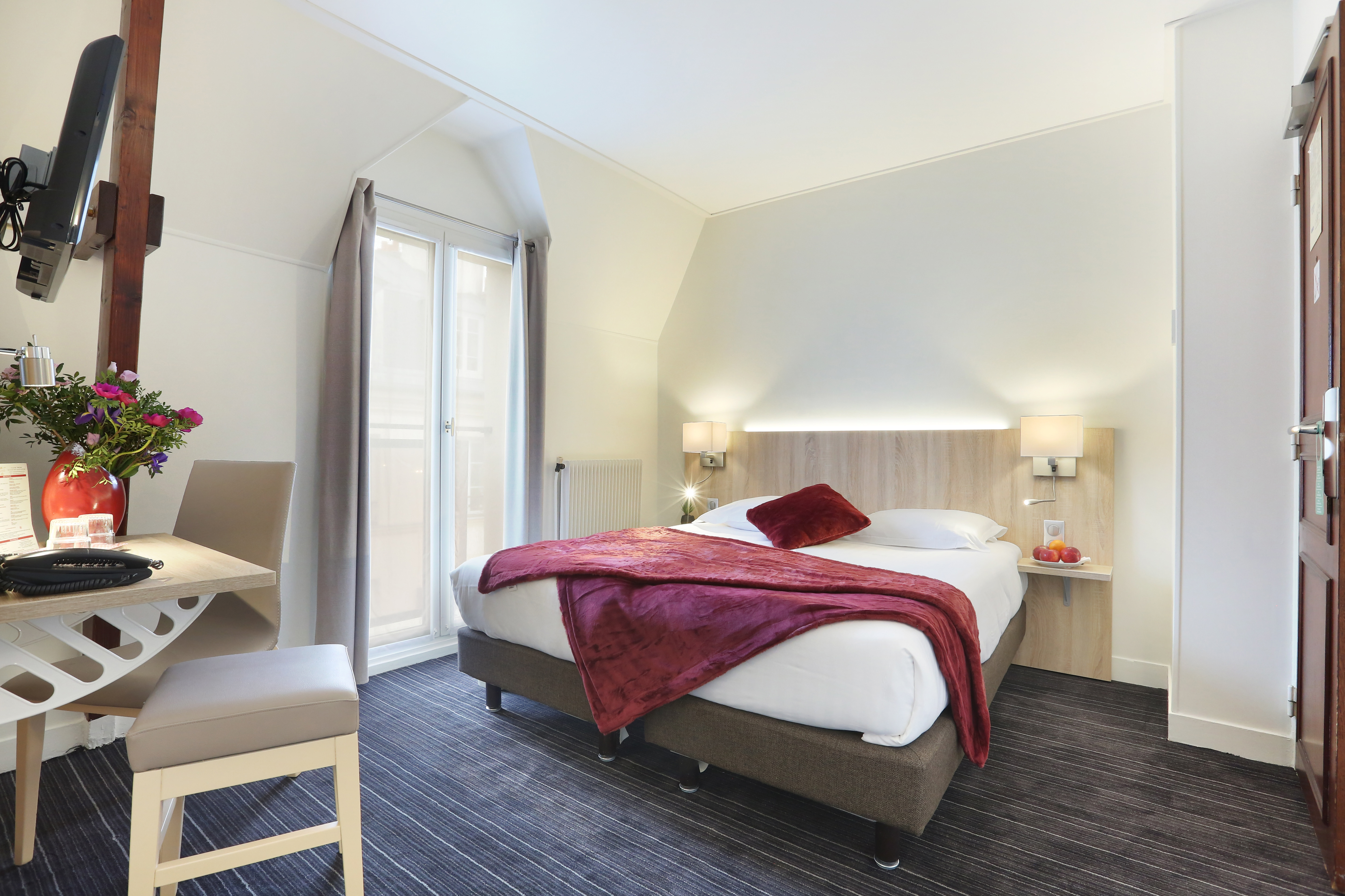 غرفة قياسية بسرير مزدوج أو سريرين منفصلين، Beaugrenelle Tour Eiffel Hotel 5/10