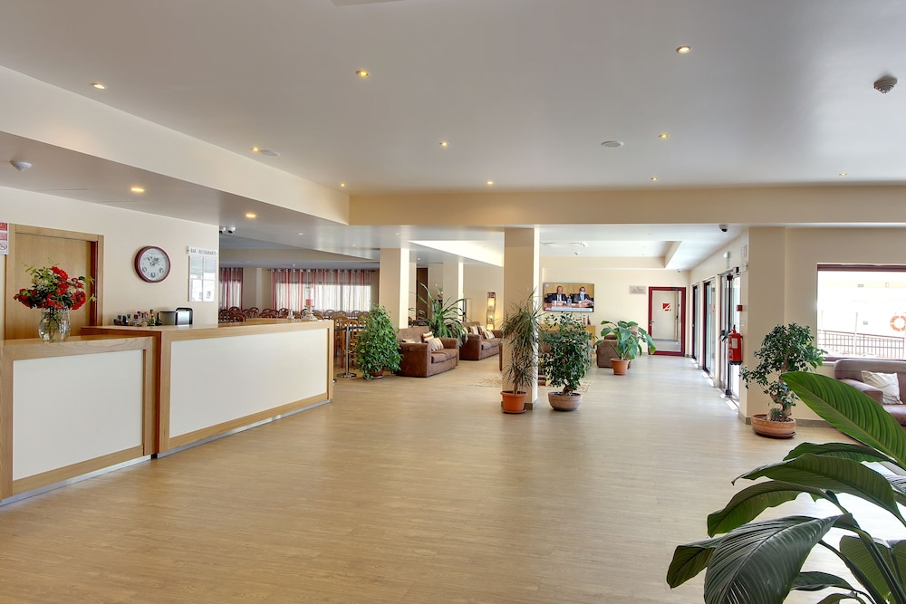 Alba Hotel 5/50