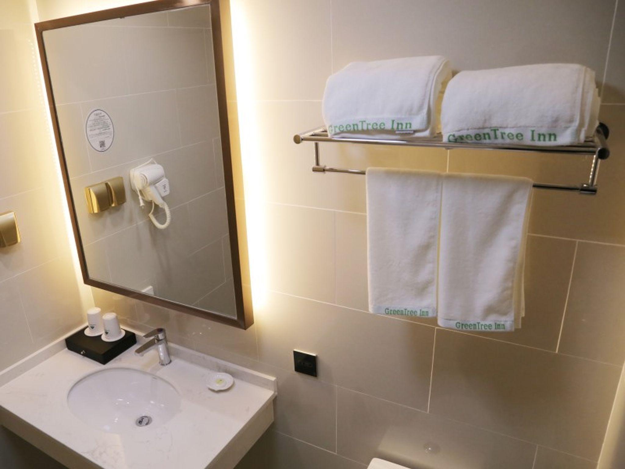 GreenTree Inn Hefei Feidong County High Speed Rail Station Wuyue Plaza Express Hotel 45/50