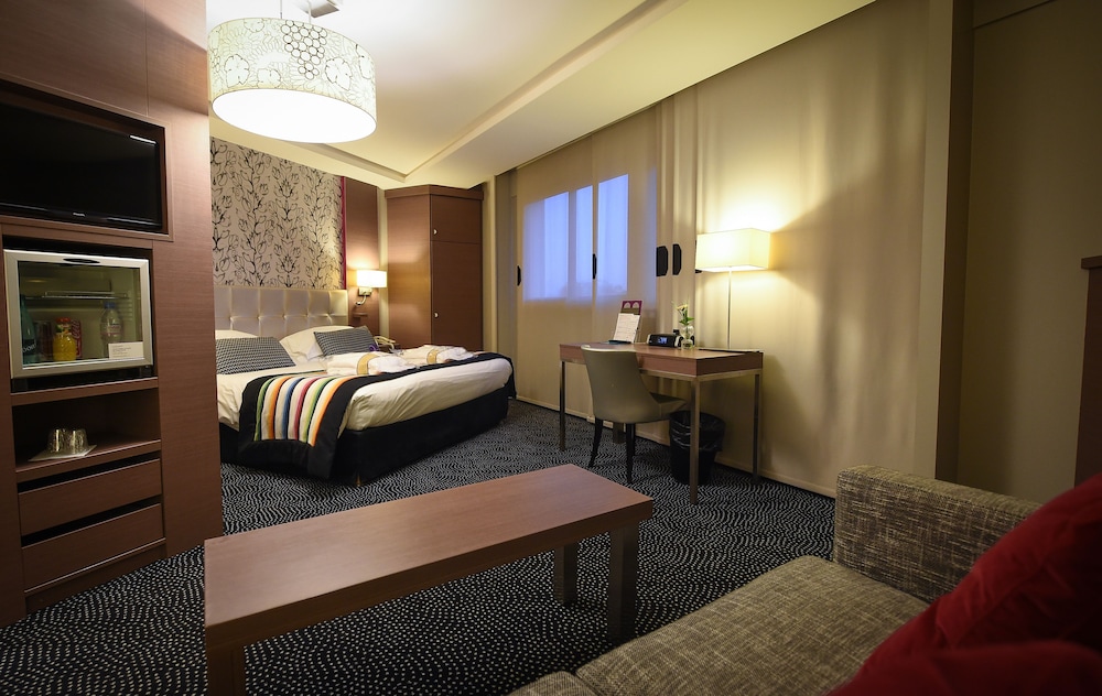 Mercure Dijon Centre Clemenceau 32/78