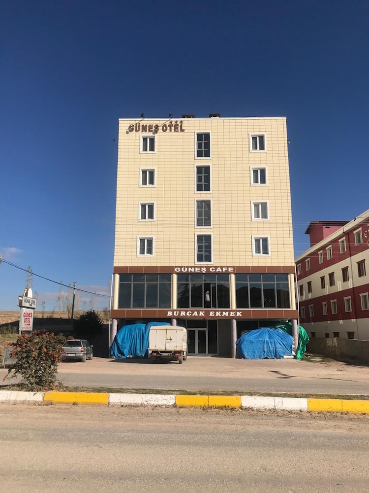 Gunes Otel 7/42