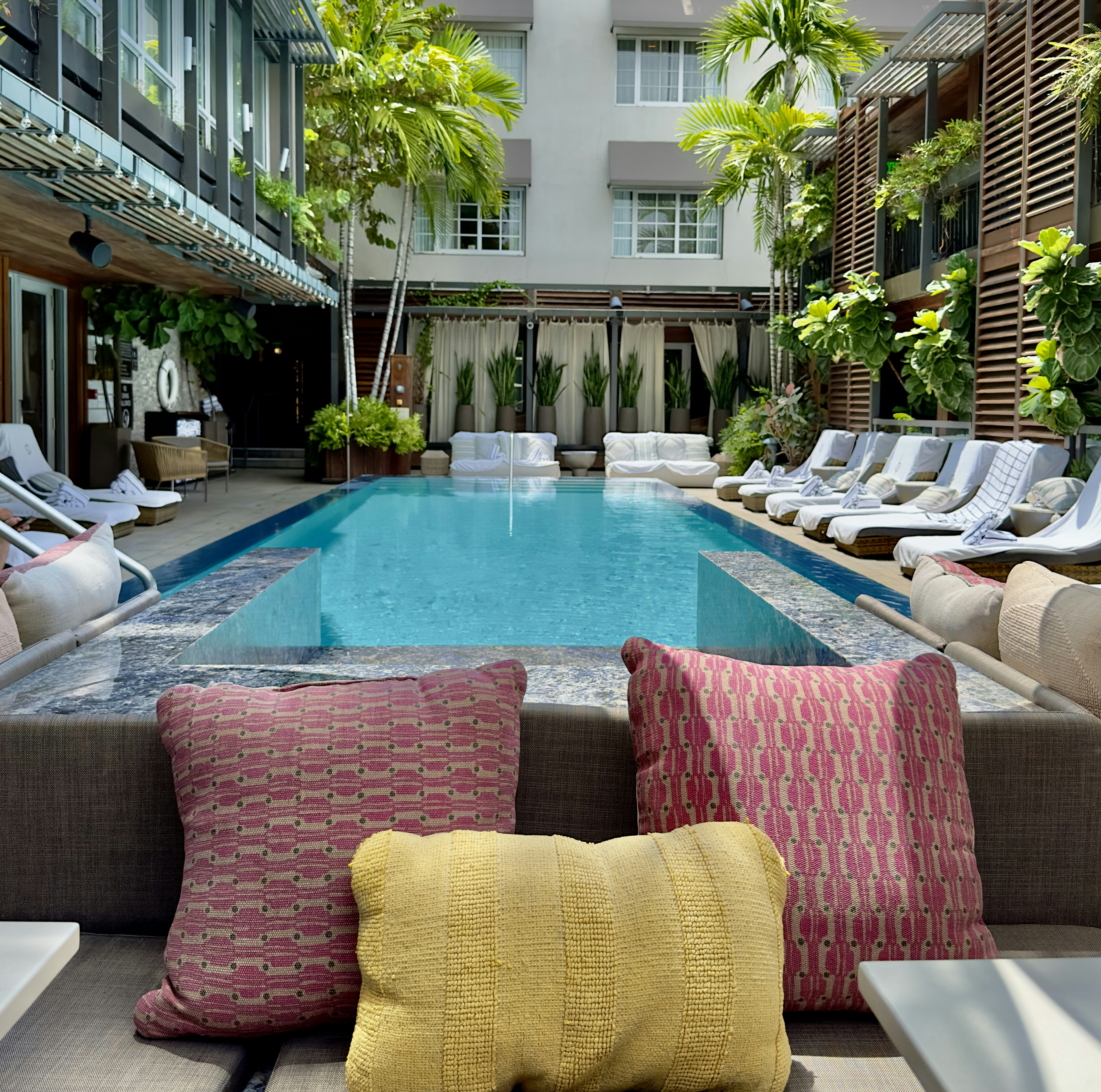 Lennox Hotel Miami Beach 72/78