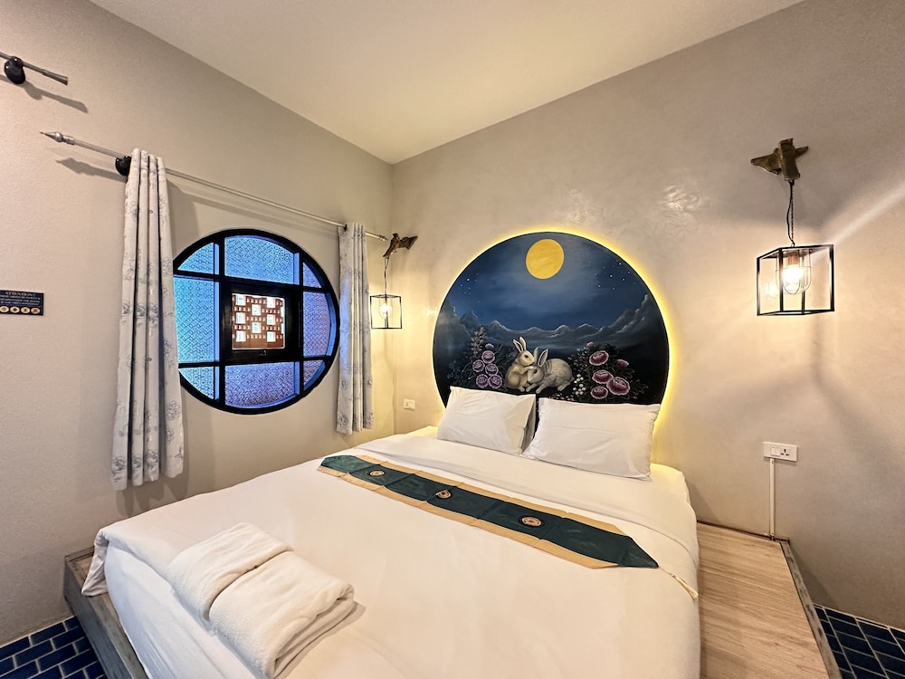 The Luna Hostel 10/50