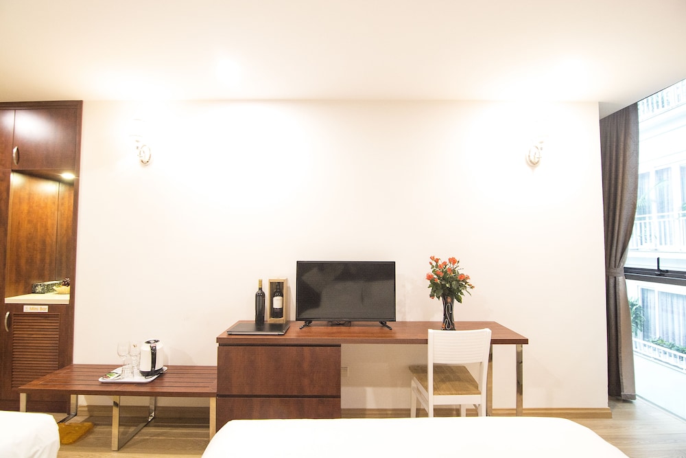 Canary Hotel & Apartment 5/42