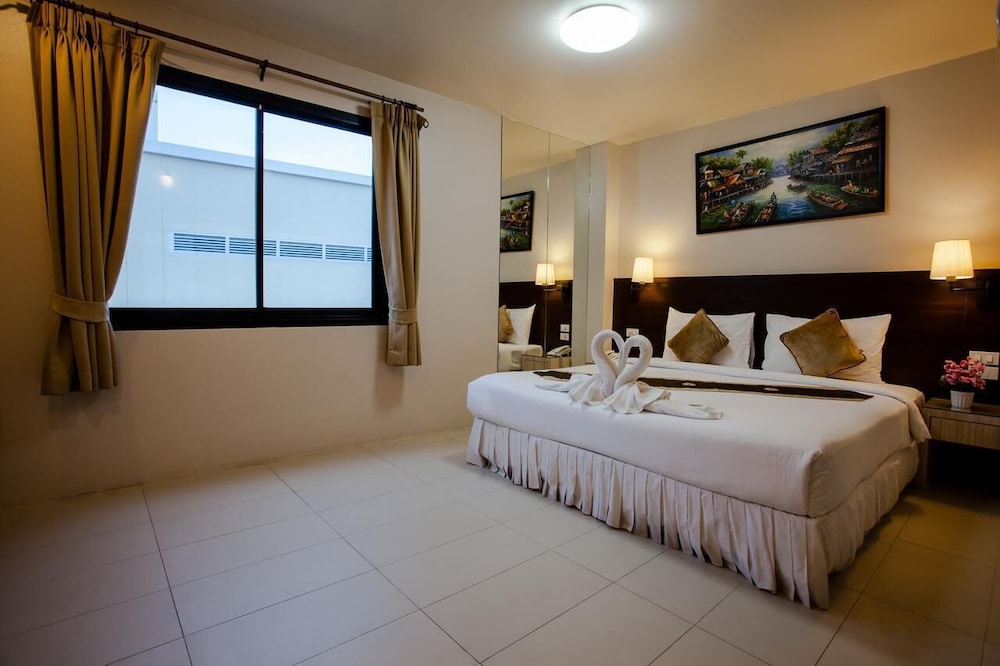 Amici Miei Hotel 21/30