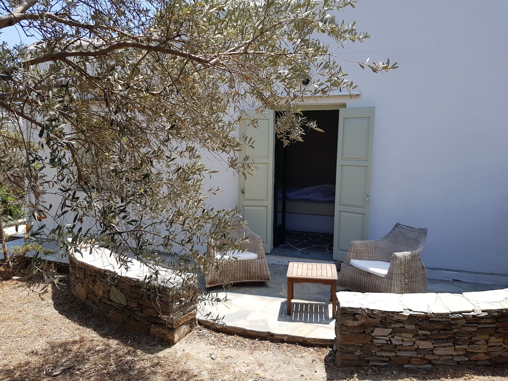 Andromeda Sifnos 15/50