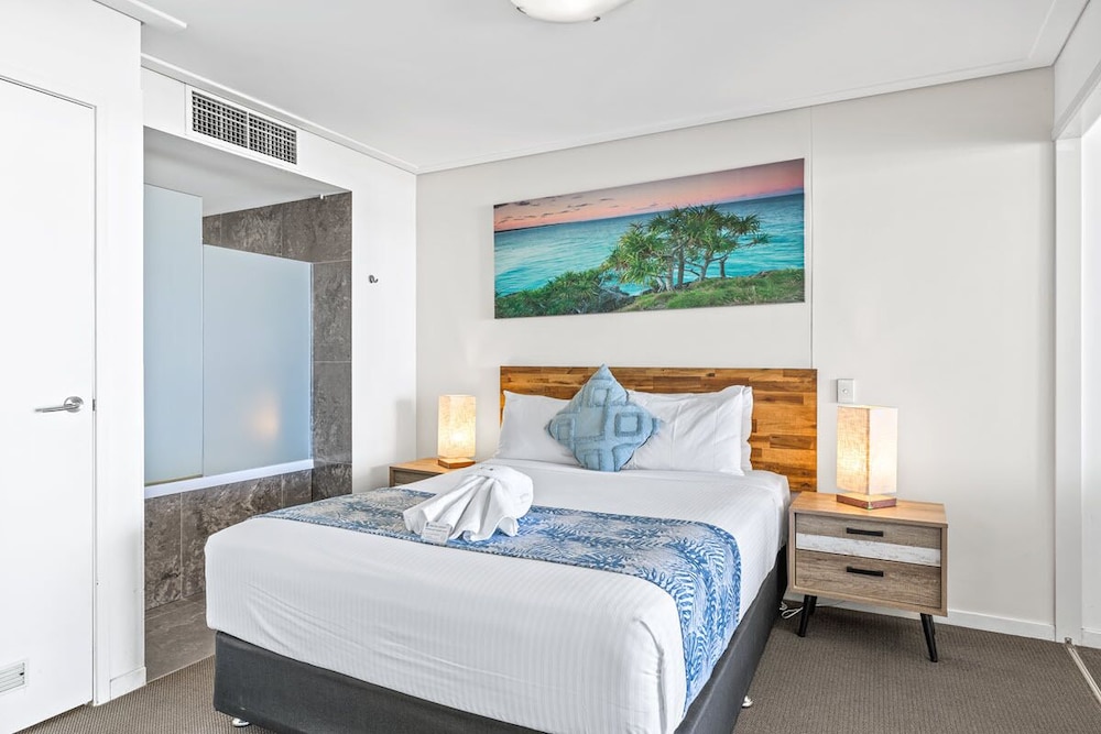 1 Bedroom, Luxury, Apartment, Queen Bed, Ocean View, Hot Tub