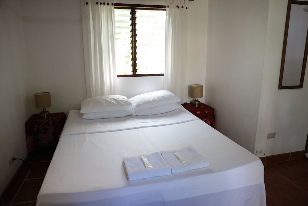 Golden Monkey Cottages 23/75