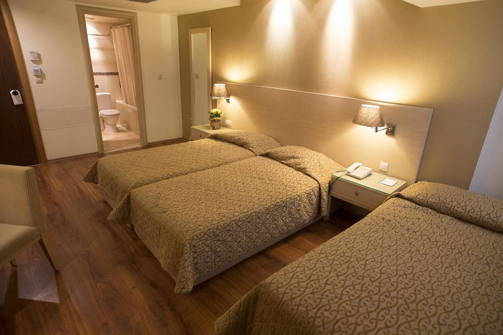 Davitel Tobacco Hotel 28/49