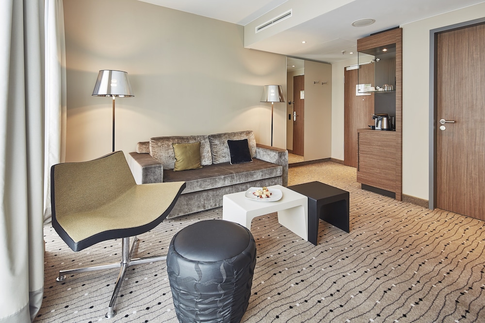 Steigenberger Hotel Berlin Am Kanzleramt 31/50