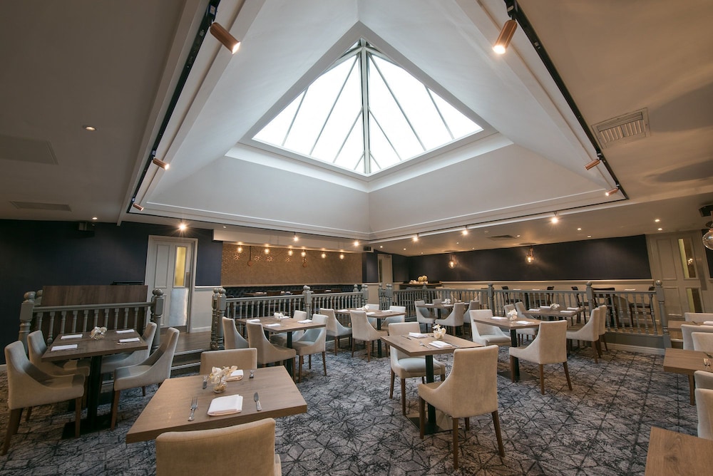 The Westmead Hotel 42/45