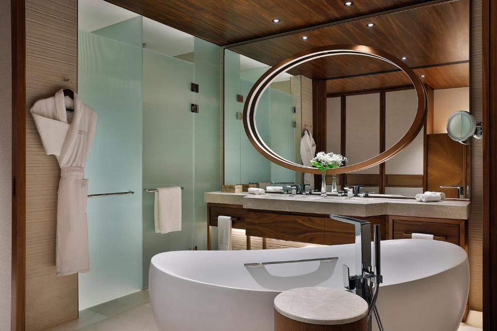 Royal, Suite, Private Infinity Pool، Conrad Rabat Arzana 4/6