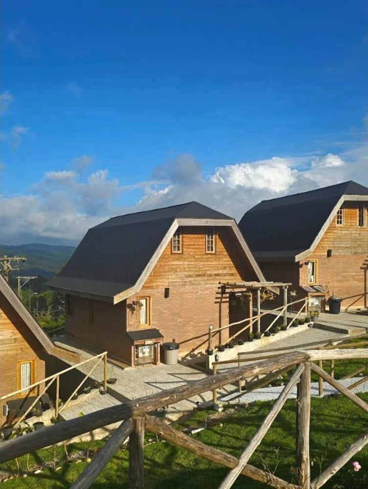 Pousada Grom's Village 32/41