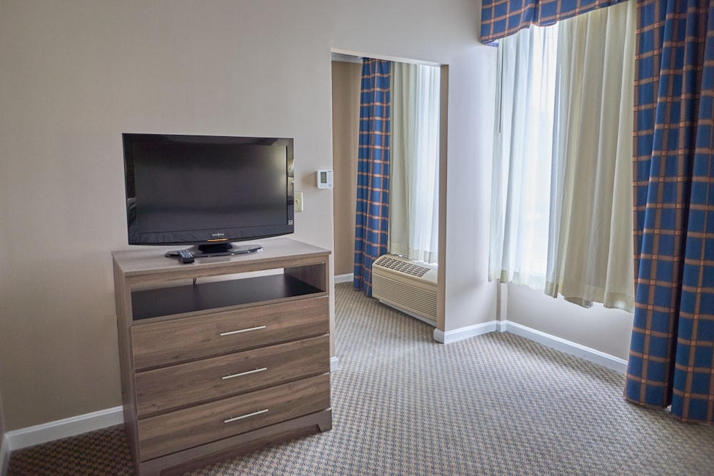 Seaport Inn And Marina 21/29