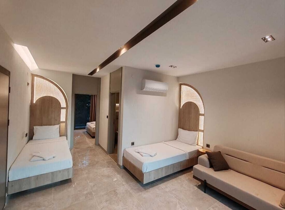 Adrasan River Hotel 3/15