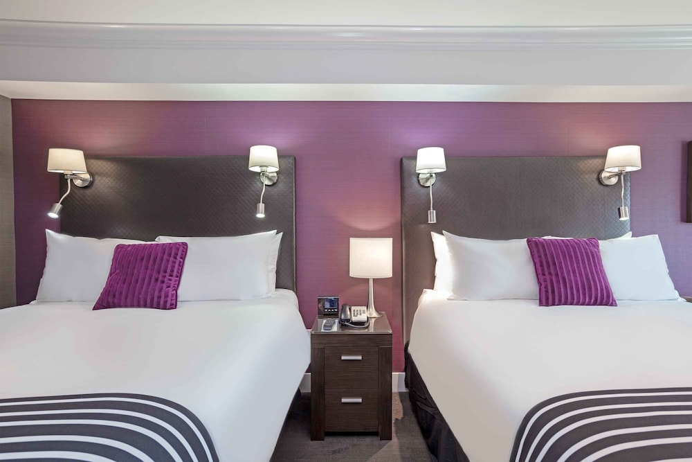 Sandman Signature Kamloops Hotel 21/54