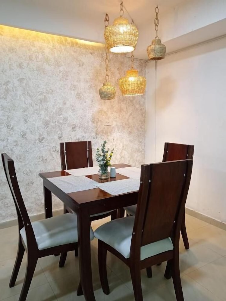 Hotel Ayenda Charthon 1316 53/60