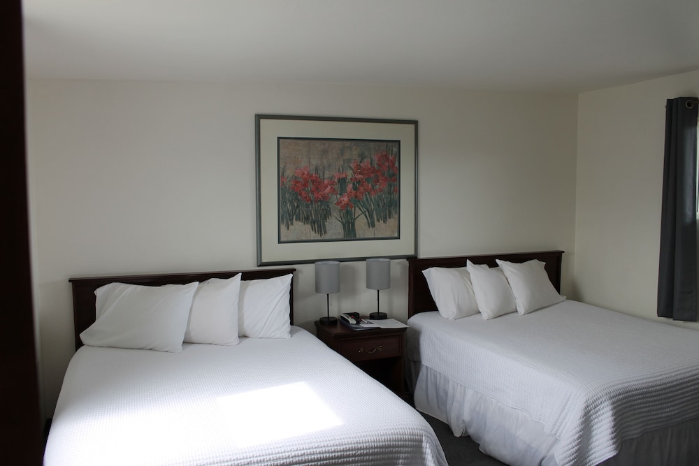 ROOM, 2 QUEEN BEDS