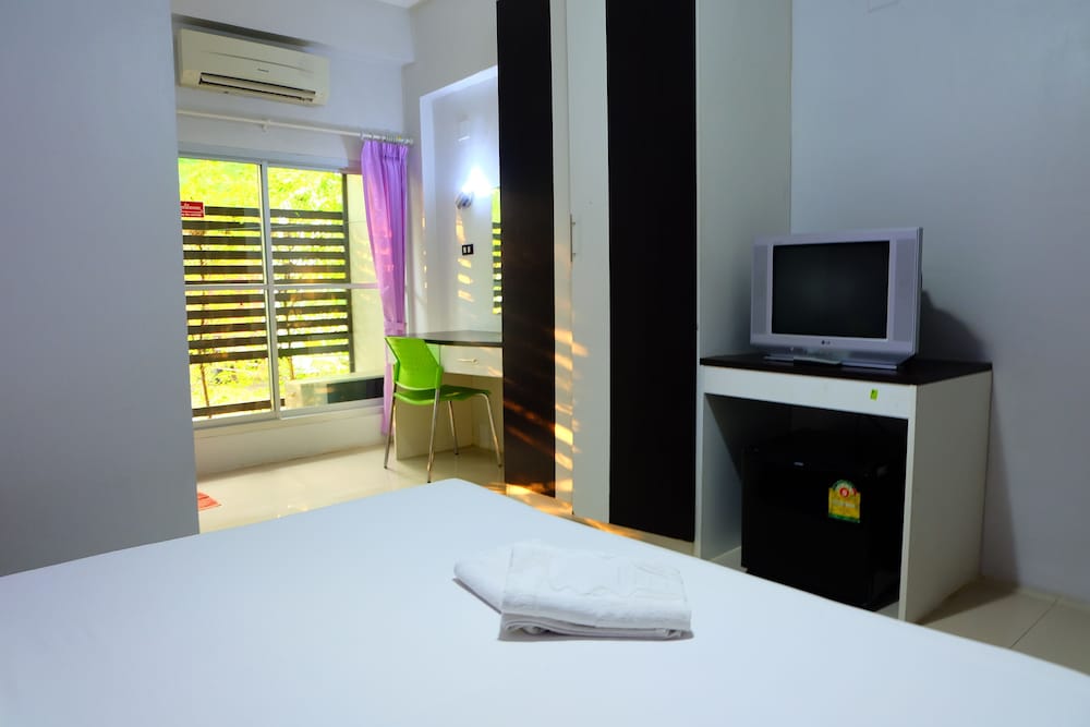 Golden Place Guesthouse 7/18