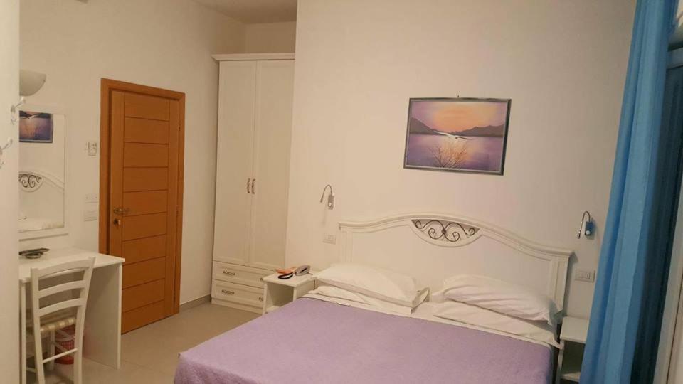Hotel Lara 14/50