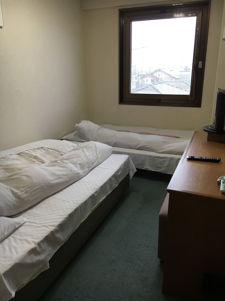 Aoi Business Hotel 16/52